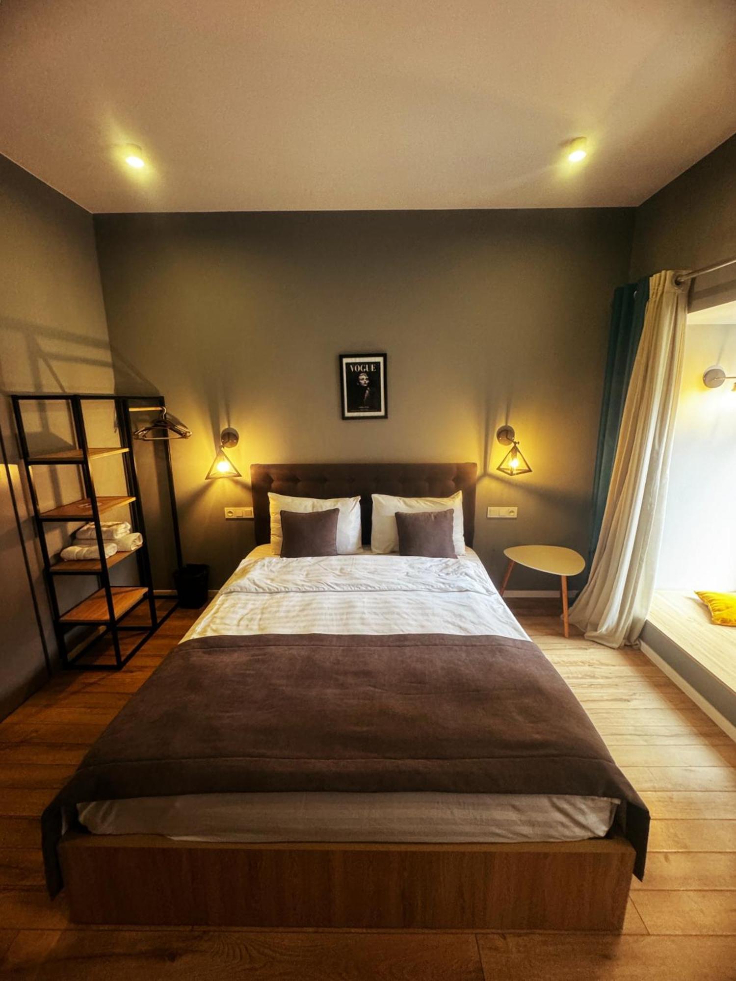 Hotel Classic Corner Тбилиси Екстериор снимка