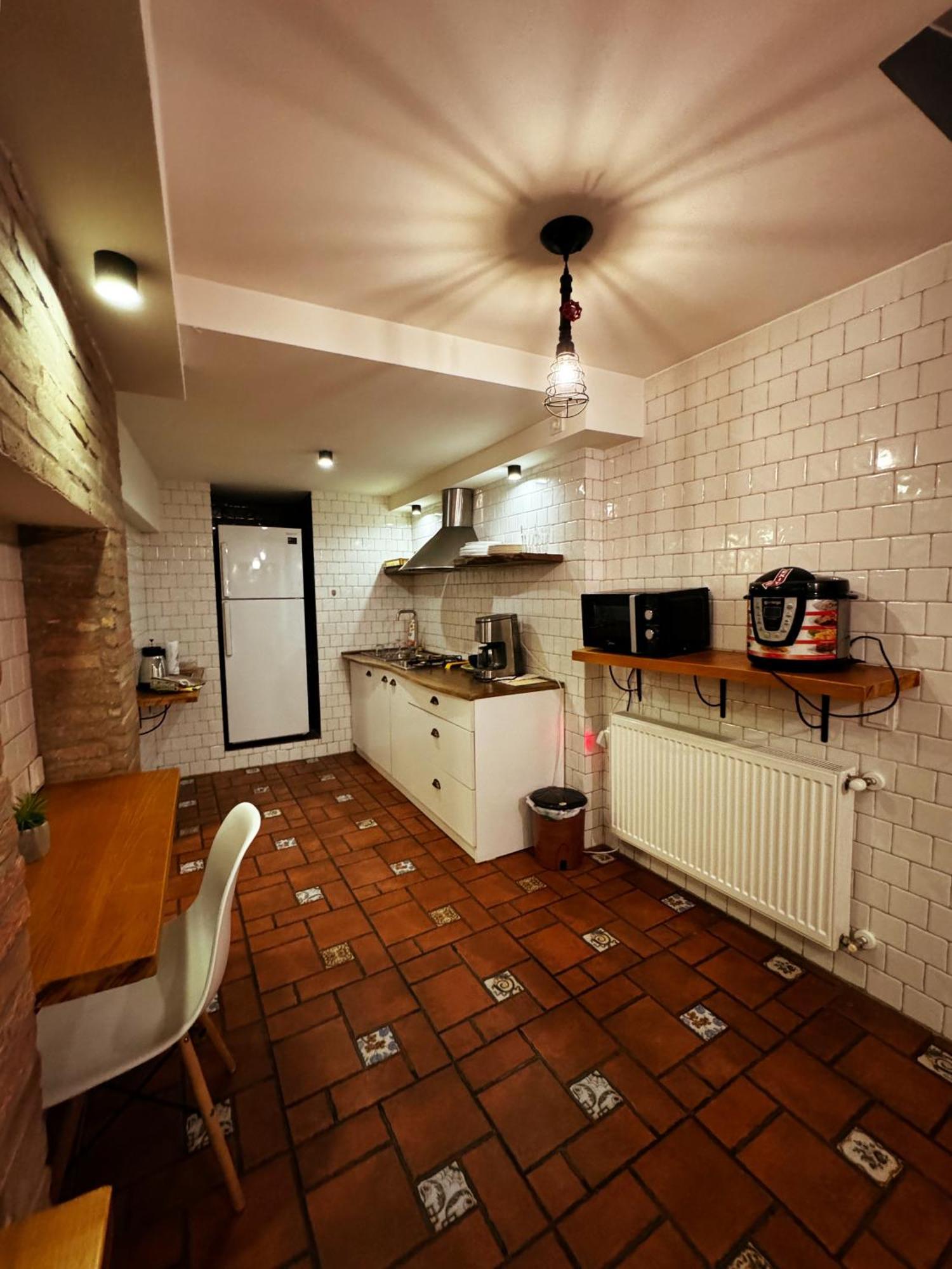 Hotel Classic Corner Тбилиси Екстериор снимка